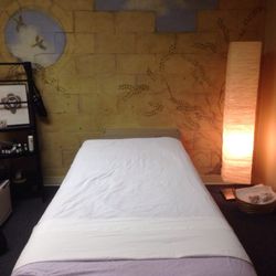 Live Better Massage Therapy Pittsburgh - Currently I operate out of this humble and relaxing space. This room is nestled in the heart of Downtown Pittsburgh.
