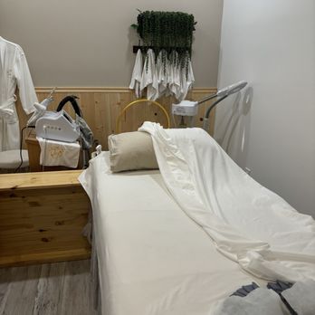 H2O Head Care 2 - Massage Near Me - Burlingame, California