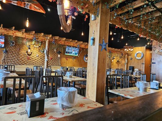 HOOK & REEL CAJUN SEAFOOD & BAR - Updated January 2026 - 212 Photos