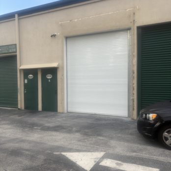 Amazing Garage Door - An amazing roll up door! - Garage Door Services Near Me - Miami, Florida Amazing Garage Door - An amazing roll up door! - Garage Door Services Near Me - Miami, Florida