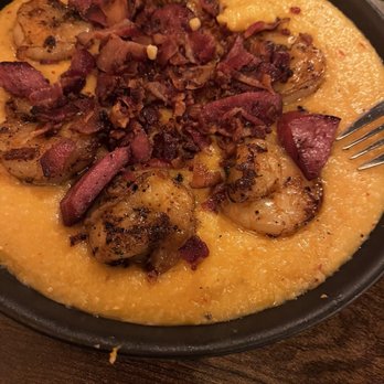 Kitchen & Kocktails Browndeer - Shrimp & Grits - Burgers Near Me - Brown Deer, Wisconsin