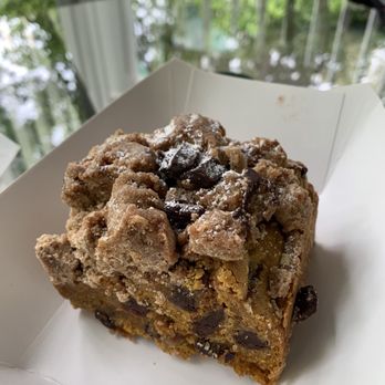 Sweetie Pies on Main - pumpkin chocolate chunk crumb cake - Bakeries Near Me - Cold Spring Harbor, New York Sweetie Pies on Main - pumpkin chocolate chunk crumb cake - Bakeries Near Me - Cold Spring Harbor, New York