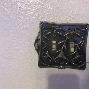 Vivint - Have been arguing with this company for months...they hire college kids with half ass training to install systems. - Security Systems Near Me - Austin, Texas Vivint - Have been arguing with this company for months...they hire college kids with half ass training to install systems. - Security Systems Near Me - Austin, Texas