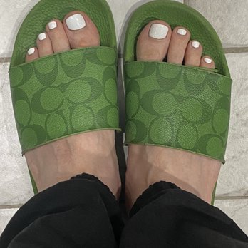 Polish Room 1 - Glendale - Pedicure - Waxing Near Me - Glendale, Arizona Polish Room 1 - Glendale - Pedicure - Waxing Near Me - Glendale, Arizona