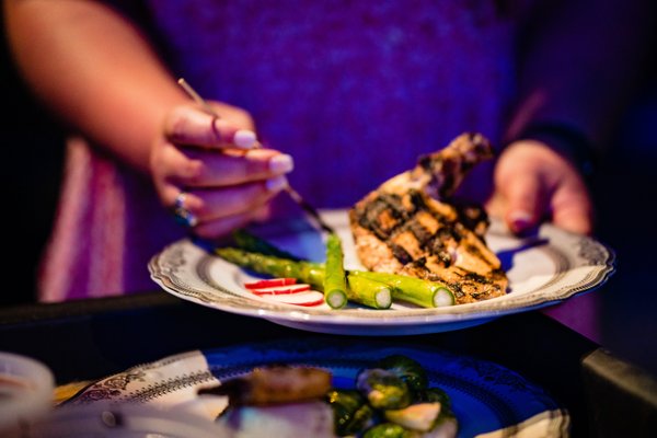 Catering Unlimited by null