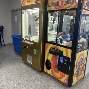 Flo Laundry - Video games - Laundromat Near Me - Jacksonville, Florida