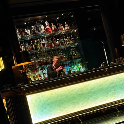 Beaufort Bar by null