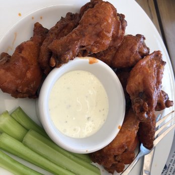 Full Sail Brew Pub - Pub wings - Pubs Near Me - Hood River, Oregon Full Sail Brew Pub - Pub wings - Pubs Near Me - Hood River, Oregon