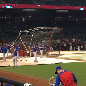 Arizona Diamondbacks - Chris Bryant practicing before the game - Professional Sports Teams Near Me - Phoenix, Arizona Arizona Diamondbacks - Chris Bryant practicing before the game - Professional Sports Teams Near Me - Phoenix, Arizona