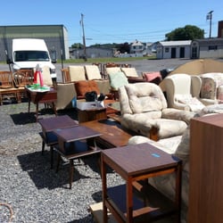 Deb's Furniture Appliances & More