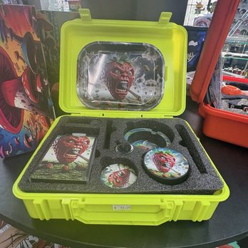Habibi Smokes - Smoking items - Vape Shops Near Me - Berwyn, Illinois Habibi Smokes - Smoking items - Vape Shops Near Me - Berwyn, Illinois