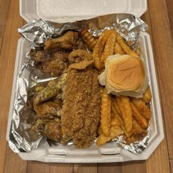 Nu flavors - Wing platter - the rolls are SO good by the way