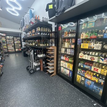 Sharp Park Market - Convenience Stores Near Me - Pacifica, California Sharp Park Market - Convenience Stores Near Me - Pacifica, California