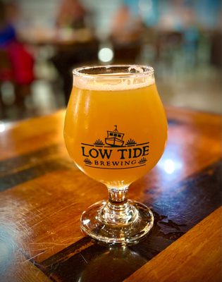 Low Tide Brewing by null