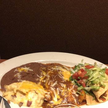 Abuelo's Mexican Restaurant - The Laredo Platter with pappas (potatoes) and beans! Yummy! - Mexican Near Me - Katy, Texas