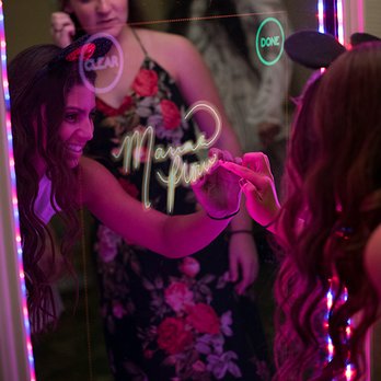 SmileFish Photo Booth - Photo Booth Rentals Near Me SmileFish Photo Booth - Photo Booth Rentals Near Me