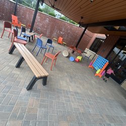 St Charles City County Library-Spencer Road Branch - Outside area