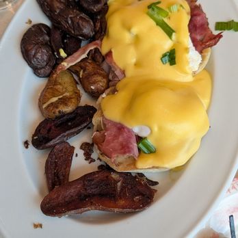 Sunday's Best - Eggs Benedict - Breakfast & Brunch Near Me - Sandy, Utah Sunday's Best - Eggs Benedict - Breakfast & Brunch Near Me - Sandy, Utah