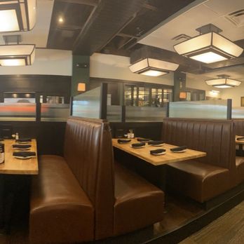 Matt The Miller's Tavern - Interior - American Near Me - Dublin, Ohio