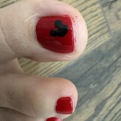 Gaia Nails - Organic Beauty - That is supposed to be Mickey ears