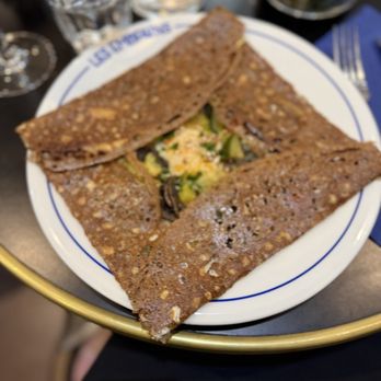 Les Embruns - Galette-La Veggie - French Near Me - Paris, 75 Les Embruns - Galette-La Veggie - French Near Me - Paris, 75