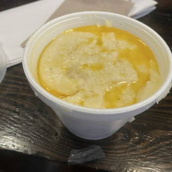 The Coop - Grits - 10/10! - Breakfast & Brunch Near Me - Gretna, Louisiana