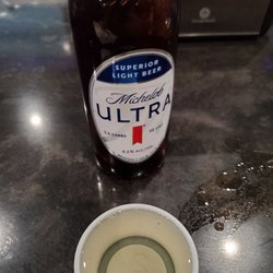 Oyster Bay - Freebies corks forks & kegs