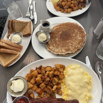 Harper's - Breakfast & Brunch Near Me - Atlantic City, New Jersey