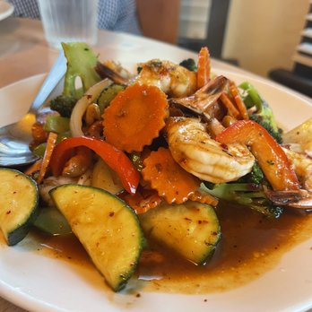 Thai and Taps - Pad Phad Cashew - Thai Near Me - Snohomish, Washington