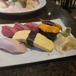A la carte sushi: toro, uni, unagi, tamago, yellowtail