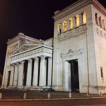 Propyläen - Landmarks & Historical Buildings Near Me - Munich, BY