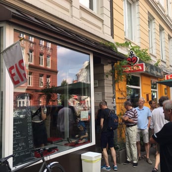 Eisliebe - Draußen - Ice Cream & Frozen Yogurt Near Me - Hamburg, HH Eisliebe - Draußen - Ice Cream & Frozen Yogurt Near Me - Hamburg, HH