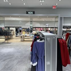 H&M