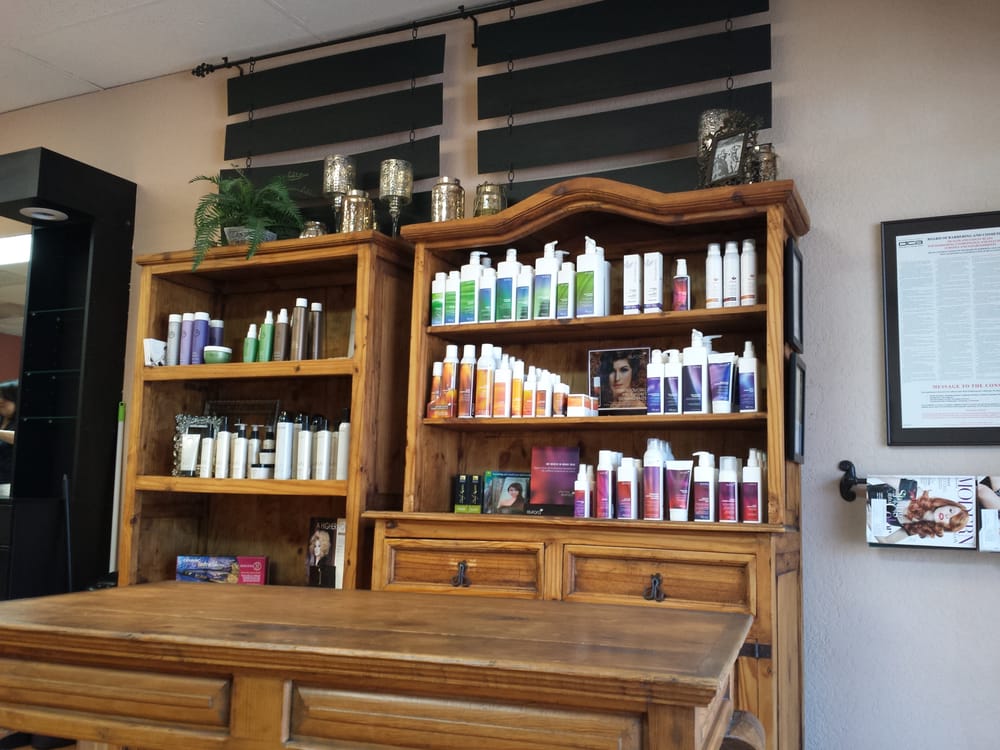 Mirror Court Salon Photos