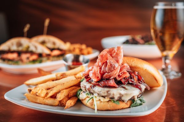 South Branch Tavern & Grille (The Loop - Chicago) by null