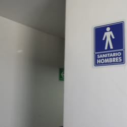 Baños Públicos Calle Bustamante