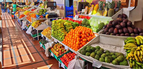 Mercado dos Lavradores (farmers' market) by null