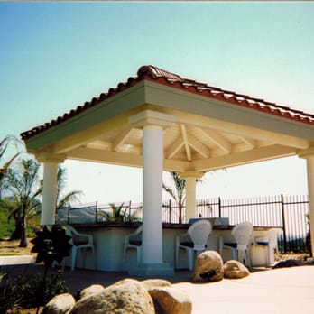 Craftsman Construction - a gazebo with a table and chairs - General Contractors Near Me - Simi Valley, California Craftsman Construction - a gazebo with a table and chairs - General Contractors Near Me - Simi Valley, California