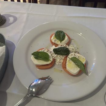 Acqua e Farina - Italian Near Me - Hayward, California