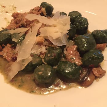 Saranello's - Homemade gnocchi and sausage in the amazing Parmesan broth - Italian Near Me - Wheeling, Illinois Saranello's - Homemade gnocchi and sausage in the amazing Parmesan broth - Italian Near Me - Wheeling, Illinois