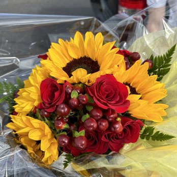 Safeway - Grocery Near Me - Surprise, Arizona