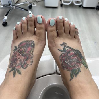 Tiktok Lounge - Gel pedicure by Huong, she did a great job as well! - Nail Salons Near Me - Milpitas, California Tiktok Lounge - Gel pedicure by Huong, she did a great job as well! - Nail Salons Near Me - Milpitas, California