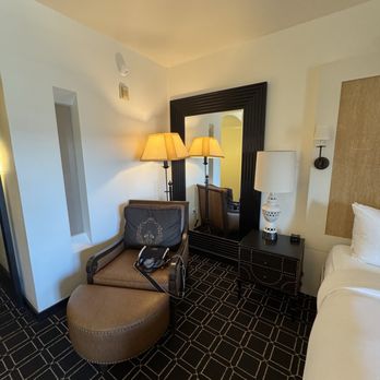 Hotel Valencia - Seating in room - Hotels Near Me - San Jose, California
