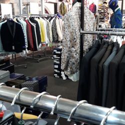 Suits U - Good  place to prom suits and Easter Suits