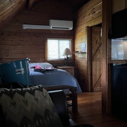 Uchee Creek Campground & Marina - The cabin