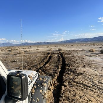 Miller's Towing - Mud tracks - Auto Repair Near Me - Lone Pine, California