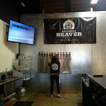 Belching Beaver Pub 980 - 12 taps installed, pouring six brews today - Brewpubs Near Me - Vista, California