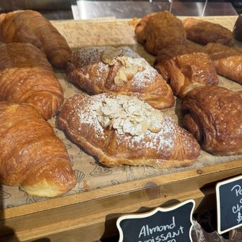 Surreal Global Kitchen - Almond Croissant - Bars Near Me - Arlington, Virginia