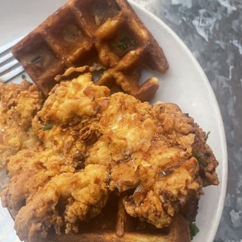 Starbelly - Fried chicken and waffles - New American Near Me - San Francisco, California Starbelly - Fried chicken and waffles - New American Near Me - San Francisco, California