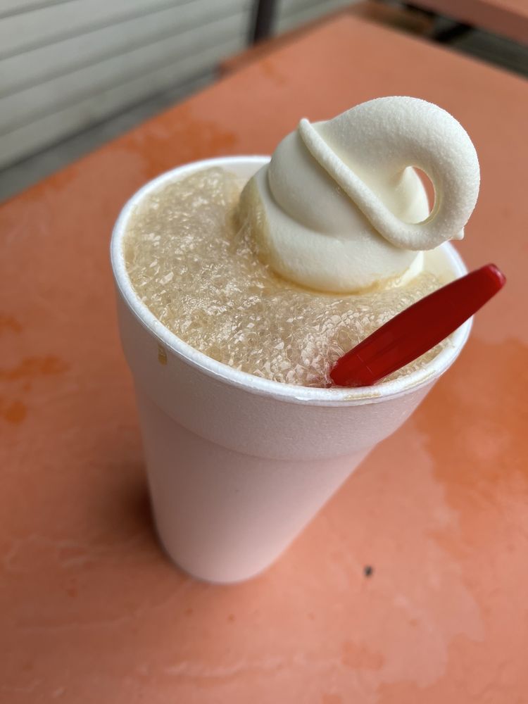 DAIRY WHIP Updated September 2024 214 W 7th, Evart, Michigan Ice